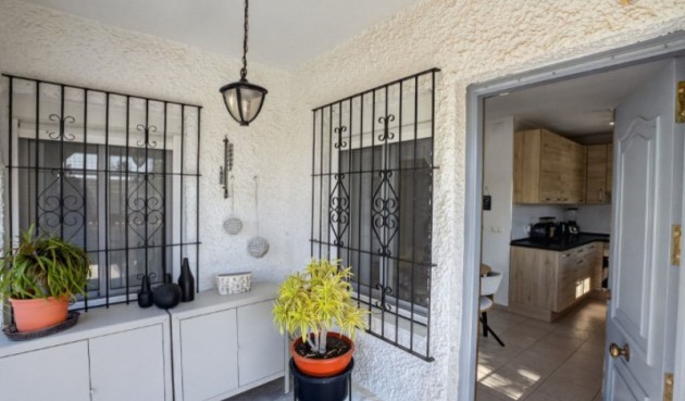 Brukt - Villa -
Torrevieja - Costa Blanca