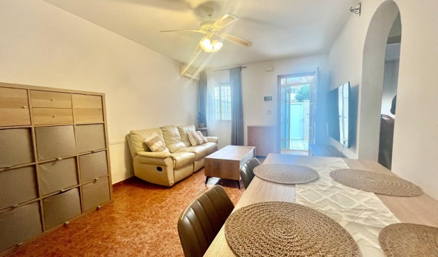 Brukt - Bungalow -
Torrevieja - Paraje Natural