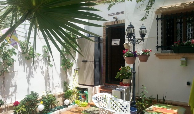 Brukt - Town House -
Orihuela Costa - PAU 8