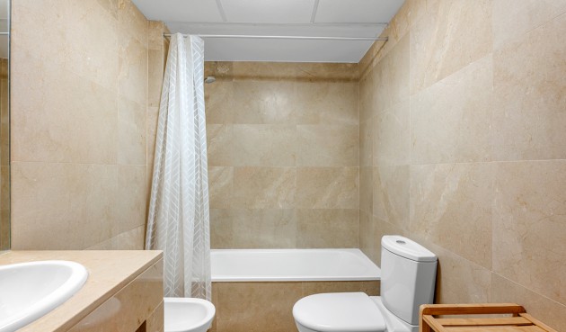 Brukt - Apartment -
Campoamor - Costa Blanca