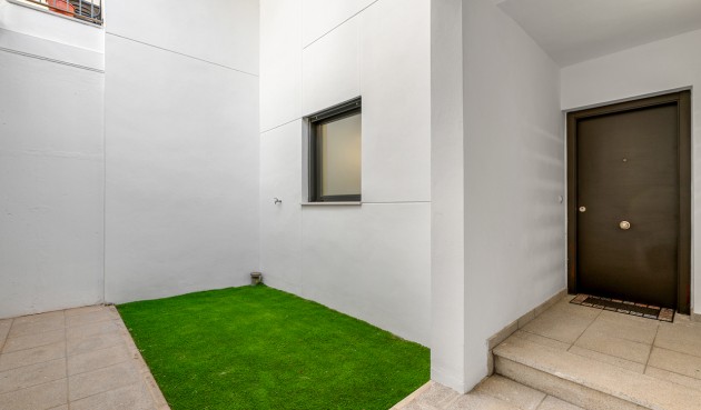 Brukt - Apartment -
Campoamor - Costa Blanca