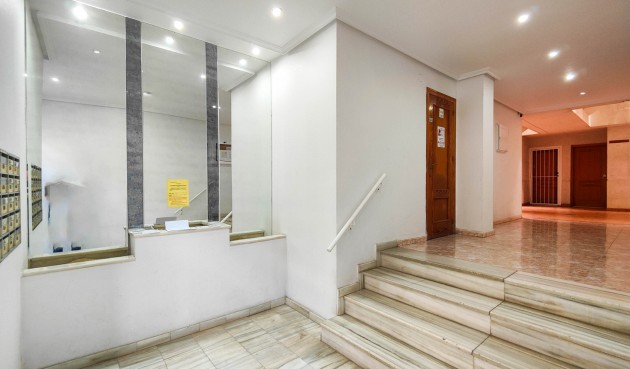 Reventa - Apartment -
Torrevieja - Costa Blanca