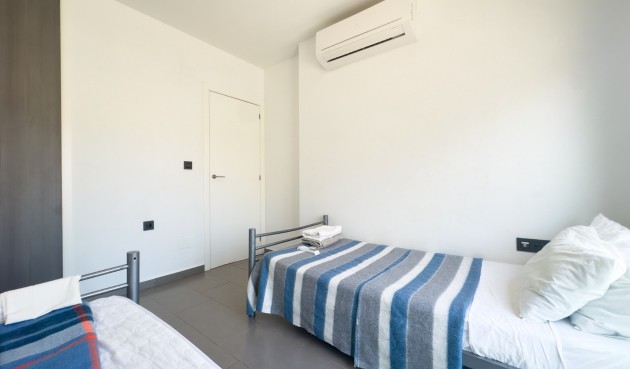Reventa - Apartment -
La Zenia - Costa Blanca