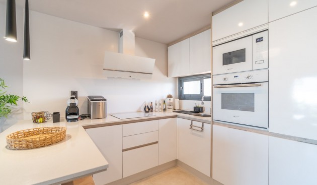 Återförsäljning - Apartment -
El Raso - Costa Blanca