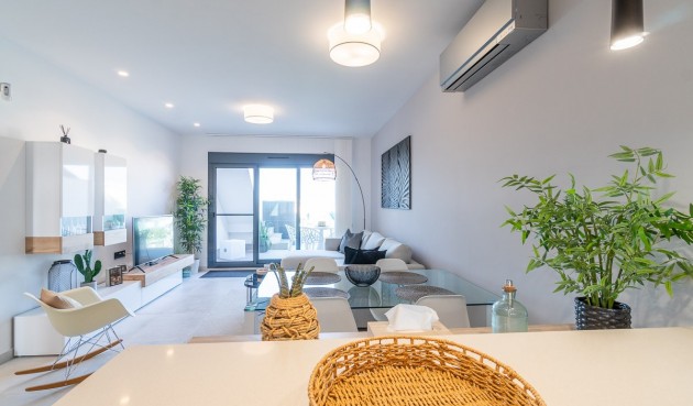 Återförsäljning - Apartment -
El Raso - Costa Blanca