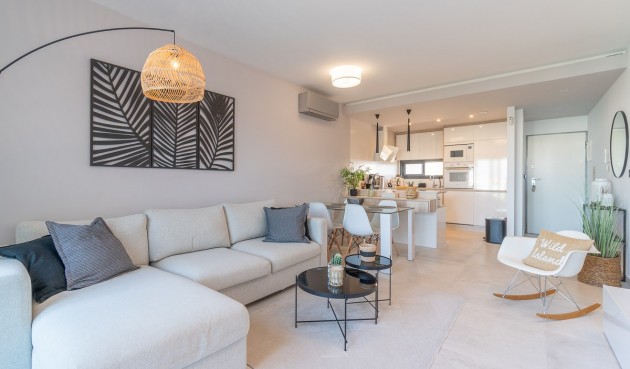 Återförsäljning - Apartment -
El Raso - Costa Blanca