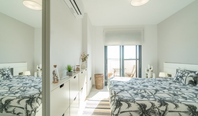 Återförsäljning - Apartment -
El Raso - Costa Blanca