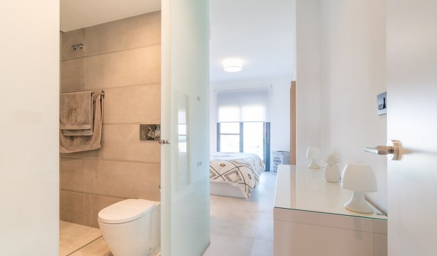 Återförsäljning - Apartment -
El Raso - Costa Blanca
