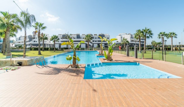 Återförsäljning - Apartment -
El Raso - Costa Blanca