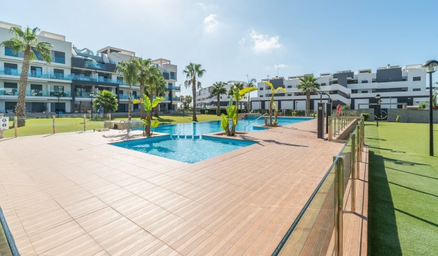 Återförsäljning - Apartment -
El Raso - Costa Blanca