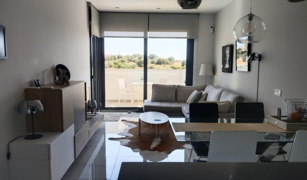 Brukt - Apartment -
Orihuela Costa - PAU 8