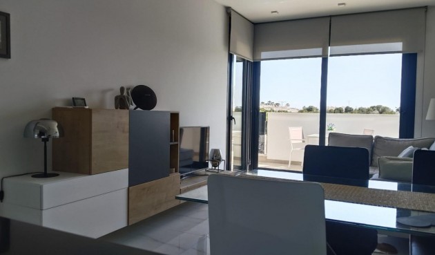 Brukt - Apartment -
Orihuela Costa - PAU 8