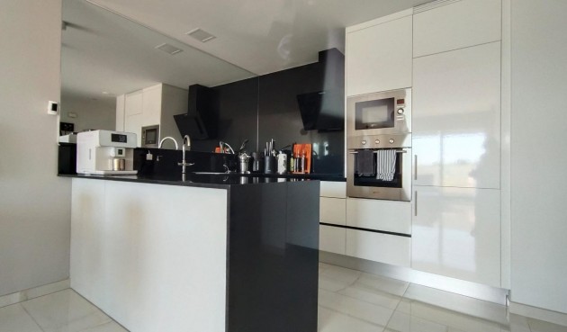 Brukt - Apartment -
Orihuela Costa - PAU 8