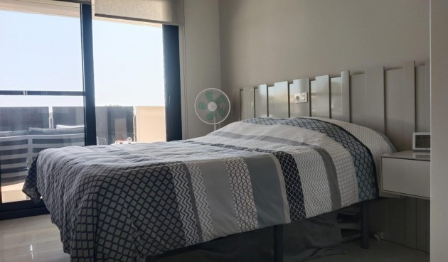 Brukt - Apartment -
Orihuela Costa - PAU 8