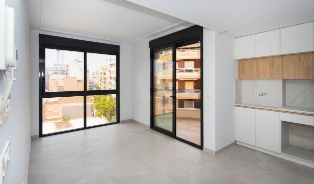 Återförsäljning - Apartment -
Torrevieja - Costa Blanca