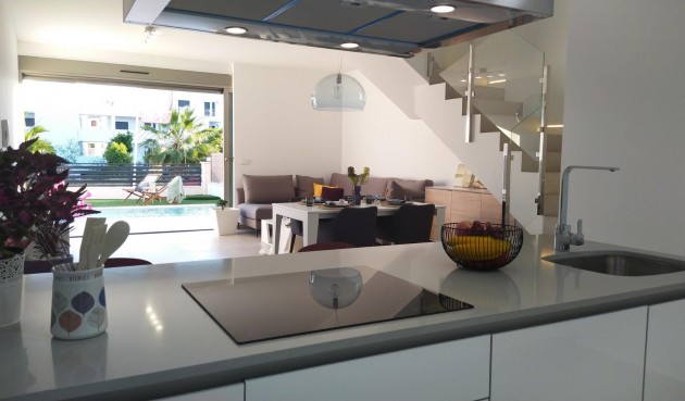 Obra nueva - Villa -
Orihuela Costa - PAU 8