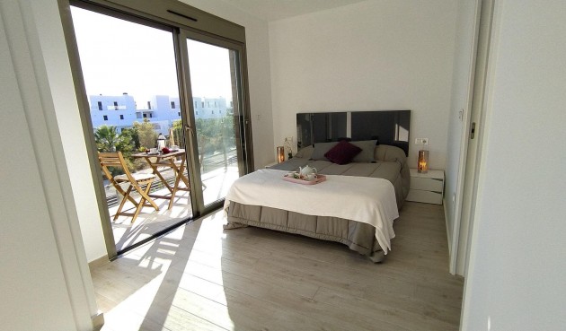 Obra nueva - Villa -
Orihuela Costa - PAU 8