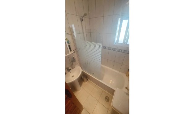 Reventa - Villa -
Villamartin - Costa Blanca