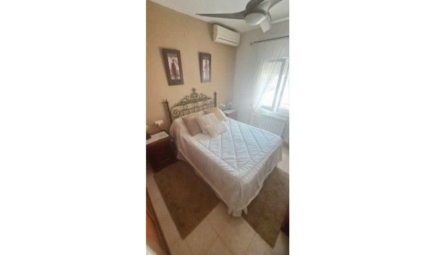 Reventa - Villa -
Villamartin - Costa Blanca