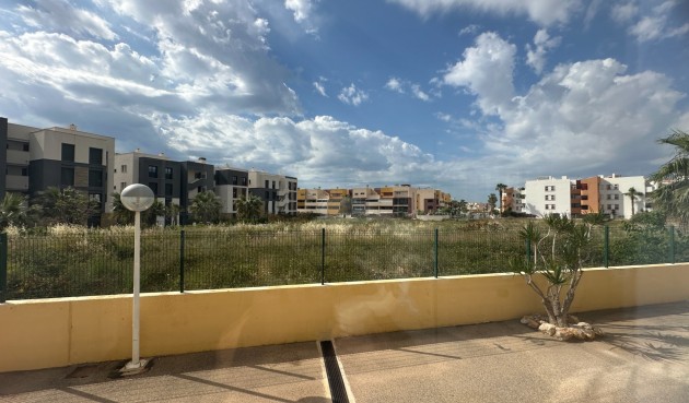 Reventa - Apartment -
Orihuela Costa - Costa Blanca