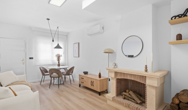 Reventa - Villa -
Orihuela Costa - Costa Blanca