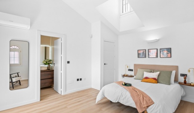 Reventa - Villa -
Orihuela Costa - Costa Blanca
