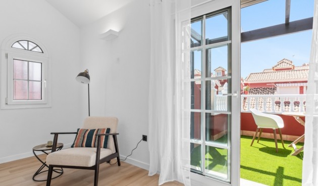 Reventa - Villa -
Orihuela Costa - Costa Blanca