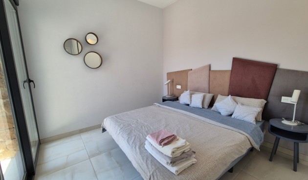 Reventa - Villa -
Torrevieja - Costa Blanca