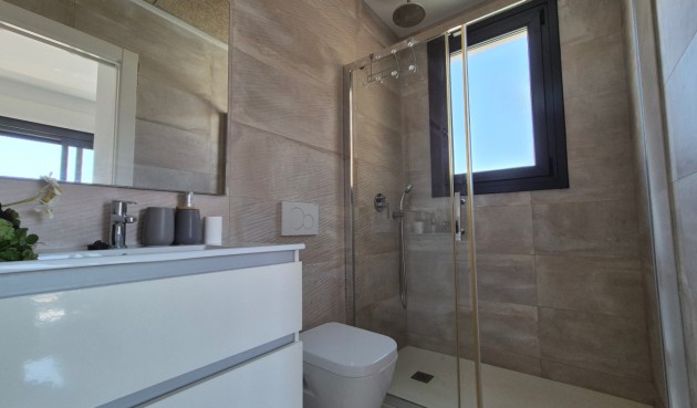Reventa - Villa -
Torrevieja - Costa Blanca