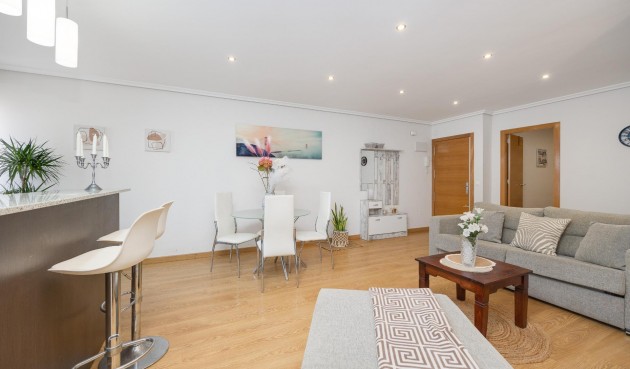 Reventa - Apartment -
Torrevieja - Centro