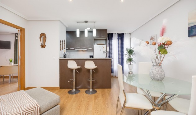Reventa - Apartment -
Torrevieja - Centro