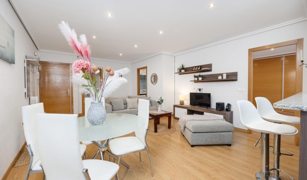 Reventa - Apartment -
Torrevieja - Centro