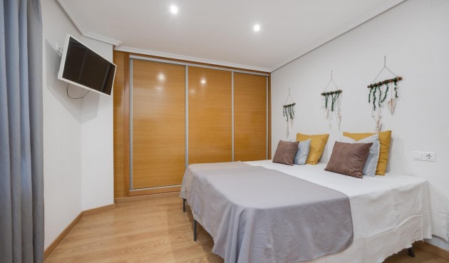 Reventa - Apartment -
Torrevieja - Centro