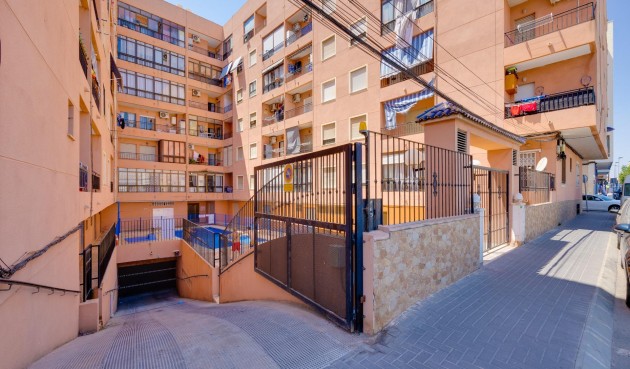 Reventa - Apartment -
Torrevieja - Centro
