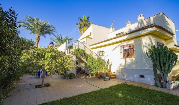 Reventa - Villa -
La Manga del Mar Menor - Playa De Las Gaviotas-el Pedrucho