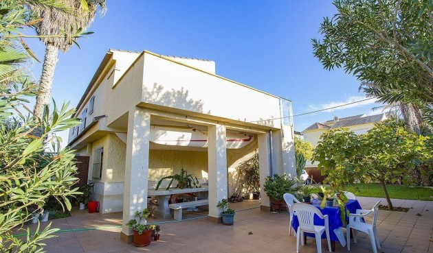 Reventa - Villa -
La Manga del Mar Menor - Playa De Las Gaviotas-el Pedrucho
