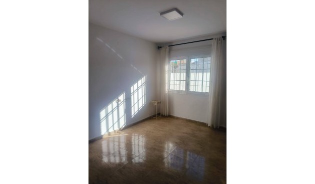 Reventa - Town House -
Torre Pacheco - Balsicas