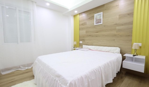 Reventa - Apartment -
Torrevieja - Costa Blanca