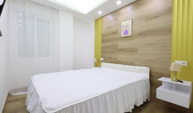 Reventa - Apartment -
Torrevieja - Costa Blanca