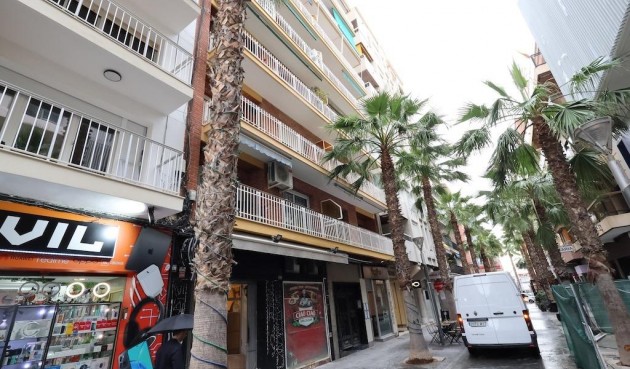 Reventa - Apartment -
Torrevieja - Costa Blanca