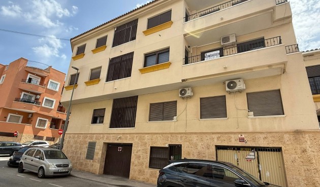 Reventa - Apartment -
San Miguel de Salinas - Inland