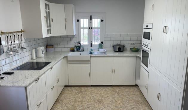 Reventa - Villa -
Alhama De Murcia - Inland