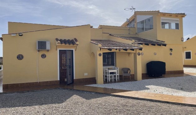 Reventa - Villa -
Alhama De Murcia - Inland