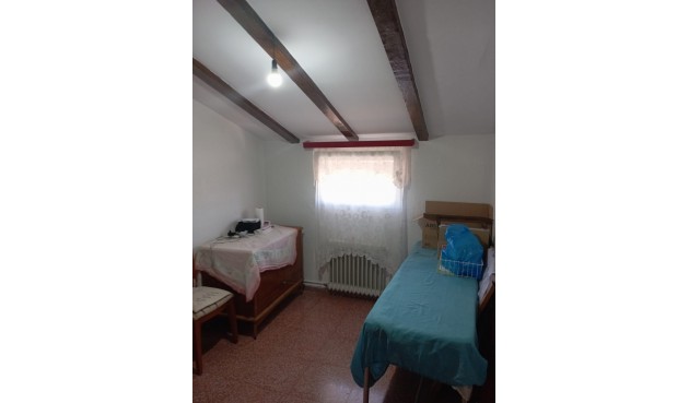 Reventa - Villa -
Yecla - Inland