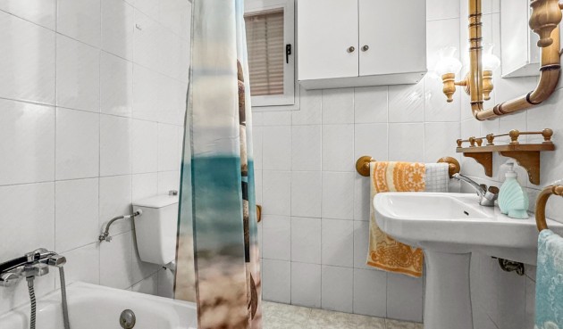 Resale - Apartment -
Torrevieja - Costa Blanca