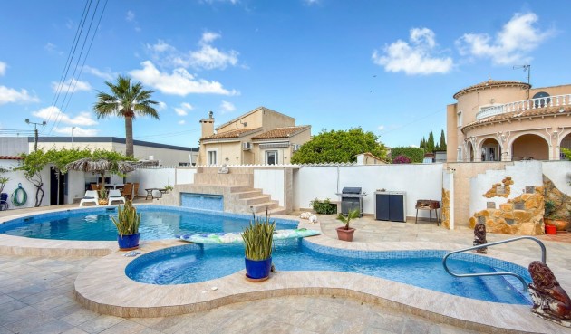 Reventa - Villa -
Ciudad Quesada - Costa Blanca