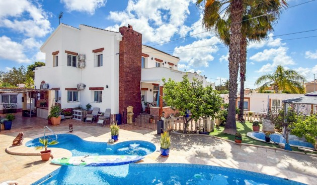 Reventa - Villa -
Ciudad Quesada - Costa Blanca