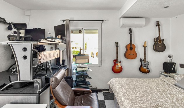 Reventa - Villa -
Ciudad Quesada - Costa Blanca