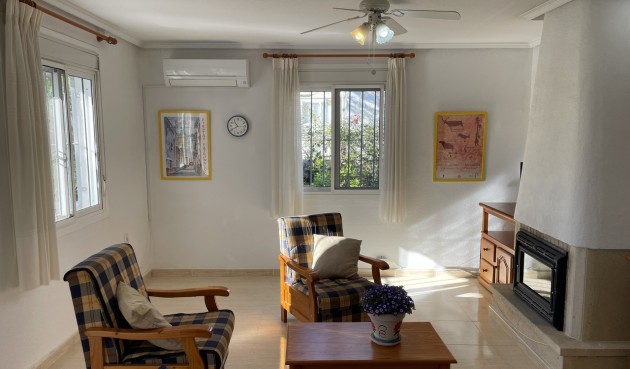 Reventa - Villa -
Camposol - Inland