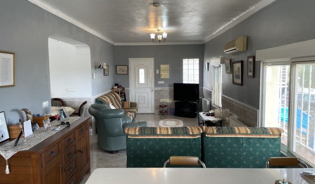 Resale - Villa -
Aledo - Inland